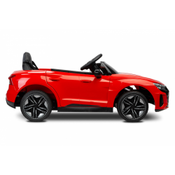 POJAZD NA AKUMULATOR AUDI E-TRON NAPĘD 4X4 PILOT CZERWONY