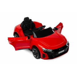 POJAZD NA AKUMULATOR AUDI E-TRON NAPĘD 4X4 PILOT CZERWONY