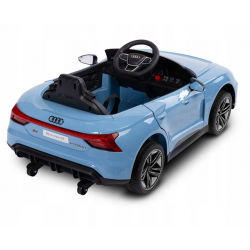 391564 POJAZD NA AKUMULATOR AUDI E-TRON GT NAPĘD + PILOT NIEBIESKI