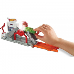 FJN36 HOT WHEELS POŻAR NA STACJI BLAZE BLAST TORY